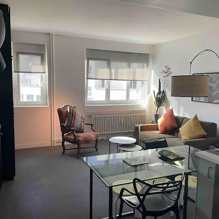 16e Arrondissement Superbe 45 M2 Plein Sud Appartamento Parigi
